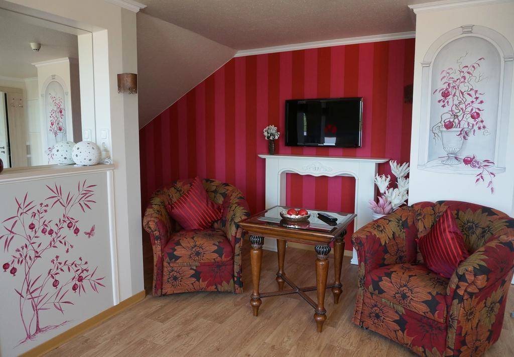 Deluxe Apartments Der "Alten Apotheke" Prerow Szoba fotó