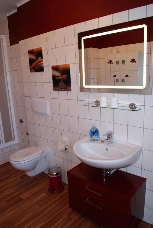 Deluxe Apartments Der "Alten Apotheke" Prerow Szoba fotó